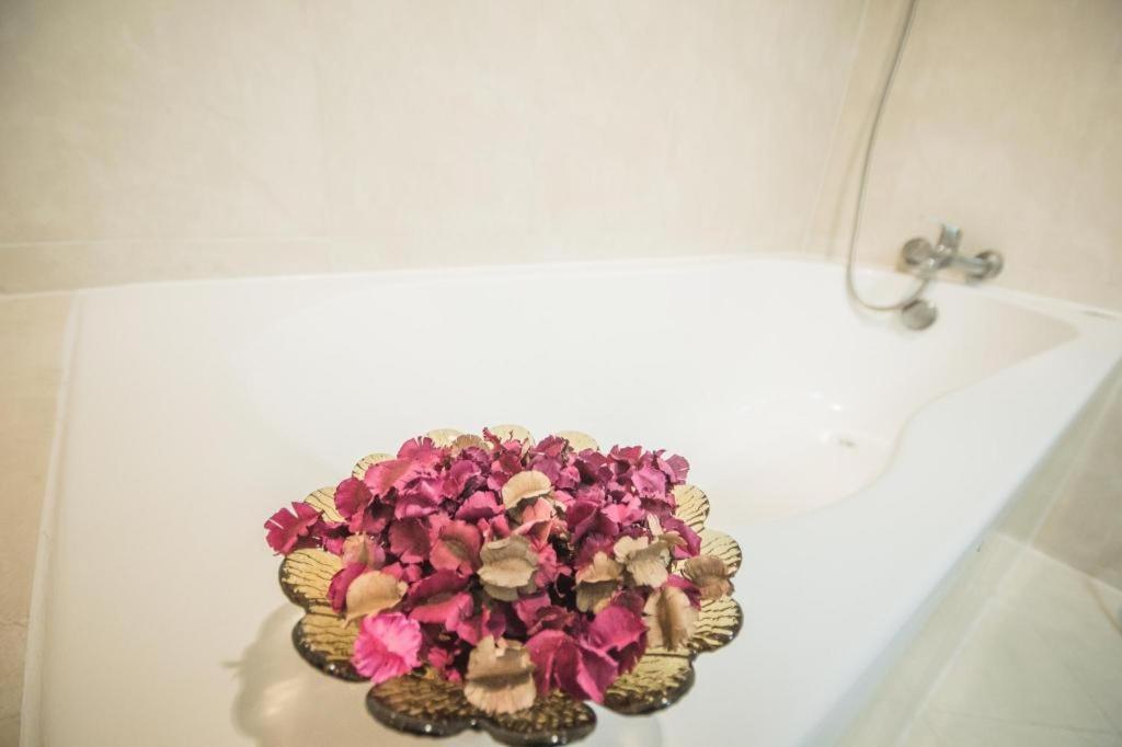 Romance Hotel Srinakarin Bangkok Extérieur photo